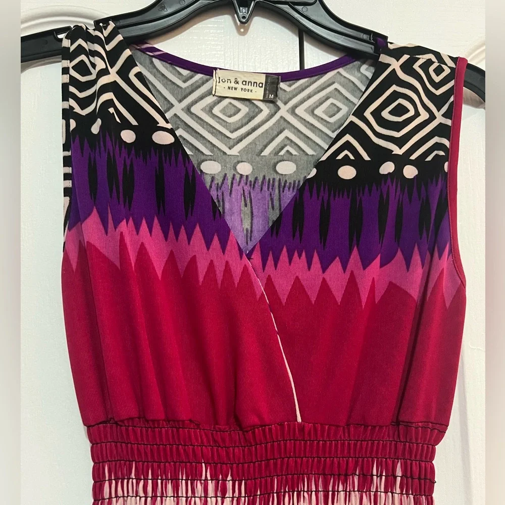 Jon & Anna New York V- Neck Sleeveless Woman Multicolor & Print Color . Size : M - Picture 11 of 14